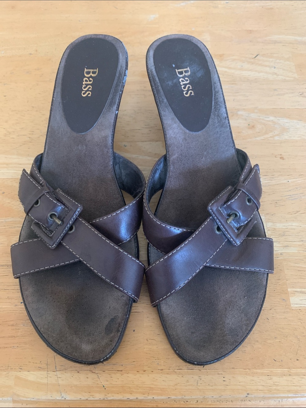 Vintage Y2K Bass Brown Leather Slide Wedges with Buckle Straps